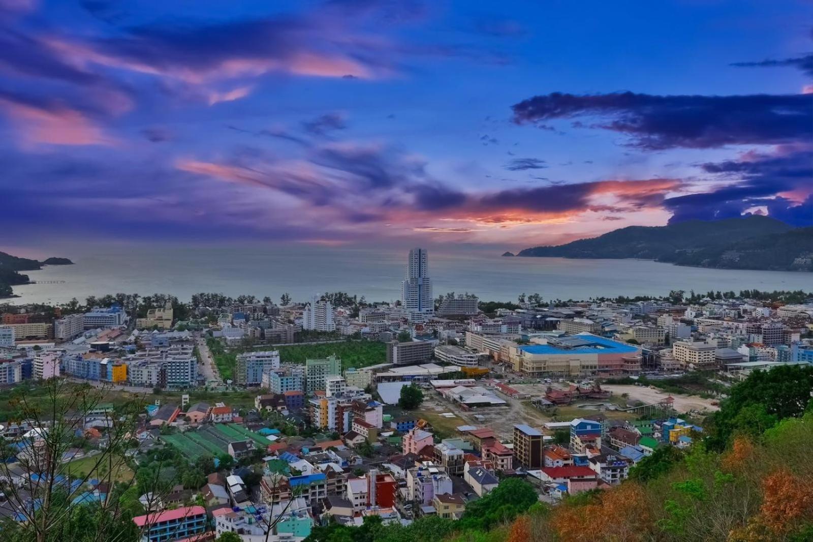 Fundee Boutique Hotel Patong Kültér fotó